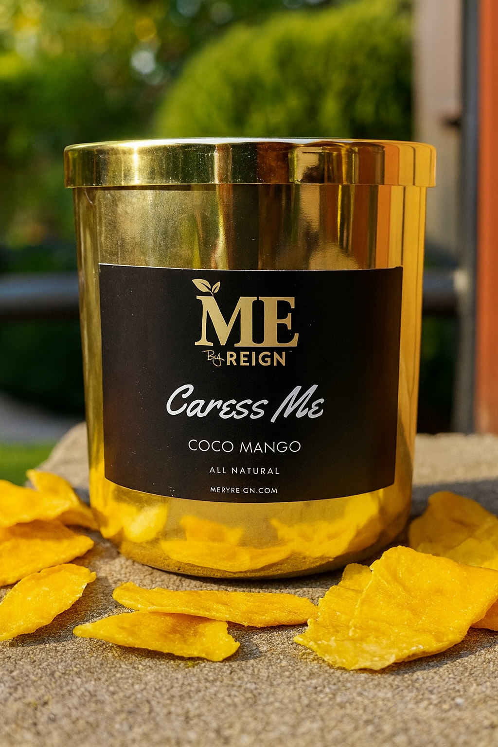 CARESS ME (CoCo Mango Candle)
