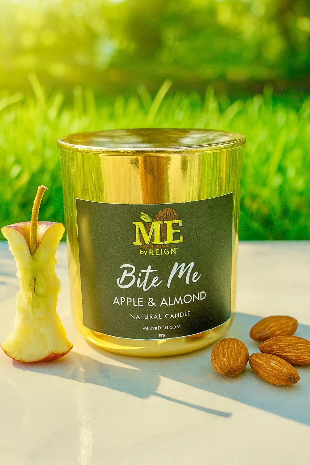 BITE ME (Apple & Almond)
