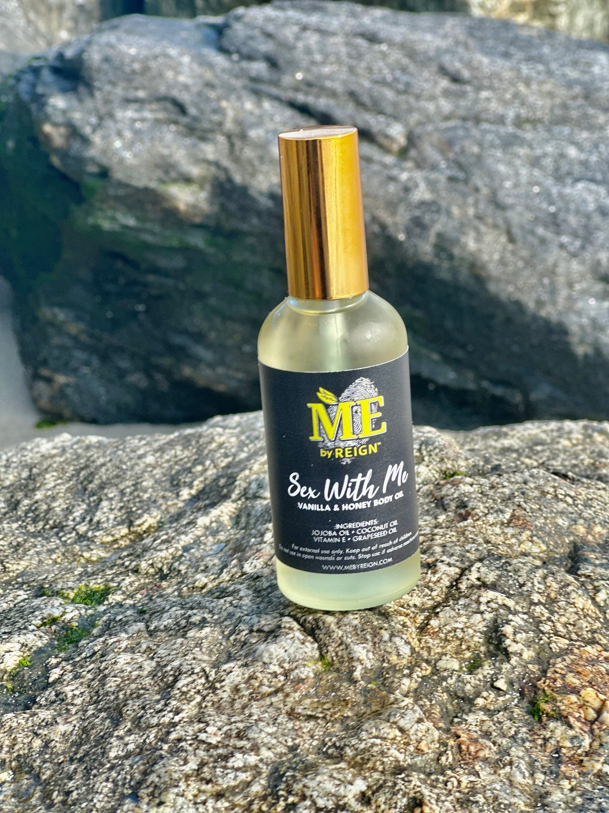 SEX WITH ME BODY OIL (vanilla & honey)